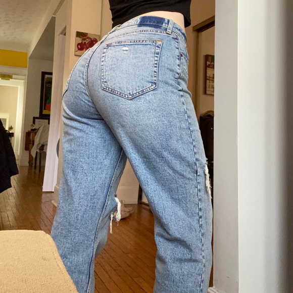 High Waisted “Mom” Jeans Oversized - Picture 2 of 8